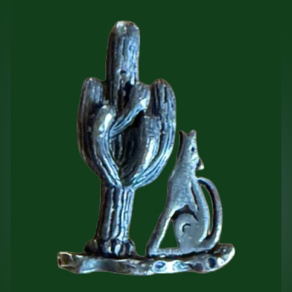 Unique B&K Vintage Southwest Design Brooch Howling Coyote and Saguaro Cactus